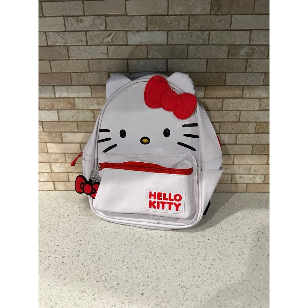 Hello Kitty Face Mini Backpack White Faux Leather Purse Bag Sanrio EUC‎